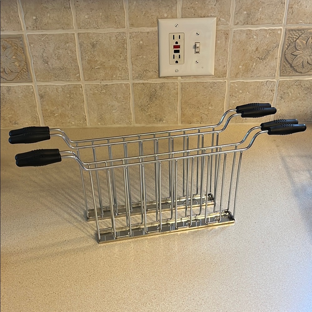SMEG Sandwich Rack for 4-slice Toaster with Black Grips